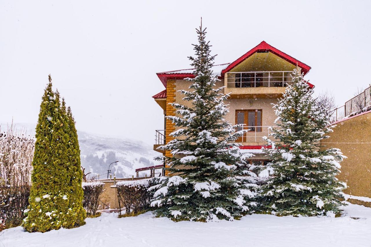 Tsaghkadzor Homeland Luaran gambar
